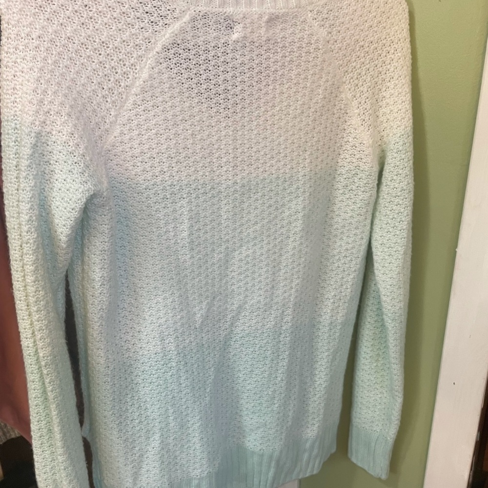 Sweater - Picture 4 of 5